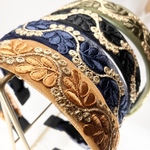 1000円🎉 インド刺繍リボン カチューシャ黒No.k005