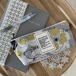 大きめのペンケース 北欧フラワーラングエッジ イエロー×グレー