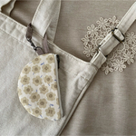 ミニポーチ 半月のかたち ミニ持ち手付き