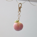 【6月1日9時〜再々販予定】桃のシンプルキーホルダー