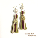 【送料無料】秋冬カラー タッセルピアス 【オリーブ×エンジ】