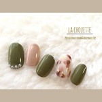 再販9・ハンサムカーキの白べっこうネイルチップ