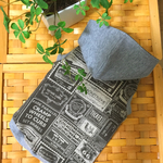 U/Shiho《Lサイズ完成品》カーキ系スタンプ柄のダンボールニットパーカー犬服