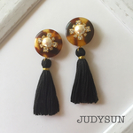 べっ甲×コットンパール&タッセル(ブラック)