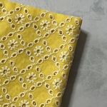 花柄刺繍生地 黄色