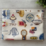 ラミネートポーチ・大きめ 【レトロ喫茶 / オフホワイト】フラットポーチ ハンドメイド*23㎝ファスナー