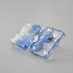 ガラスのような涙のカケラピアス