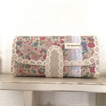 ✴︎送料込✴︎たくさん入る長財布 春小花 YUWA✴︎