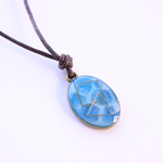 水面ネックレス