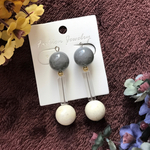 マーブルアクリルビーズの大ぶりイヤリング/ピアス