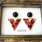 《RED》べっ甲トライアングルピアス/イヤリング