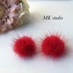 現品販売【ファーピアス/イヤリング】レッド