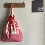 値下しました!sale.sale...入園入学に…ハートなりんご レッドの体操服 お着替え袋 持ち手付き巾着タイプ