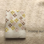 刺繍生地のブックカバー 母の日、父の日、プレゼントにも♪