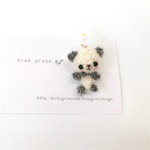 小さな 花パンダ ブローチ