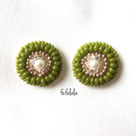 再販*オリーブ*アンティークフラワー*ビーズ刺繍ピアス/イヤリング