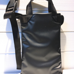 軽量サコッシュ