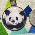 パンダパンダしてるパンダキーホルダー