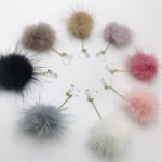 揺れるファーイヤリング ミンクファー