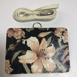 受注作成 送料込み 花柄パスケース ゆり柄 花柄社員証 ユリIDホルダー