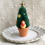 鳥のミニクリスマスツリー🎄 コザクラインコ イエロー