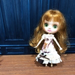 ミディブライスの服