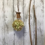 ❁.紫陽花ボール ライムロゼ M