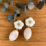 花の宝石ピアス&イヤリング(マーブル)