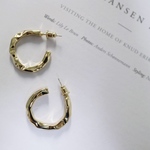 ゴールド フープ ピアス/イヤリング