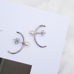 パールイヤカフ ピアス/イヤリング