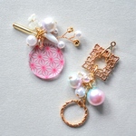 赤の麻の葉模様 アシンメトリーわびさびピアス/イヤリング