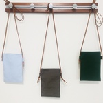 〔受注制作〕シンプルなスマホショルダーポーチ