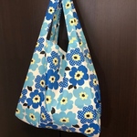 小さく畳めるエコバッグ