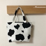 new! 【COW】おとなかわいい牛柄ランチトート