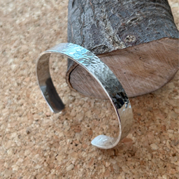 てしごとやさん