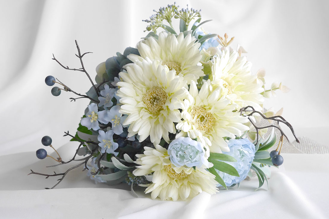 ガーベラの花言葉 怖い意味はある 色別の花言葉とおすすめ作品10選 Minneとものづくりと