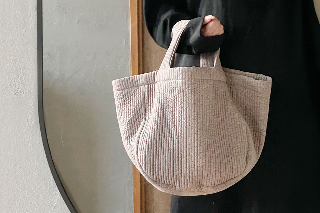 atelier fufuさんの「【CABAトート】ラフに持ちたい♪ ポンポンと荷物を詰め込めるトート」