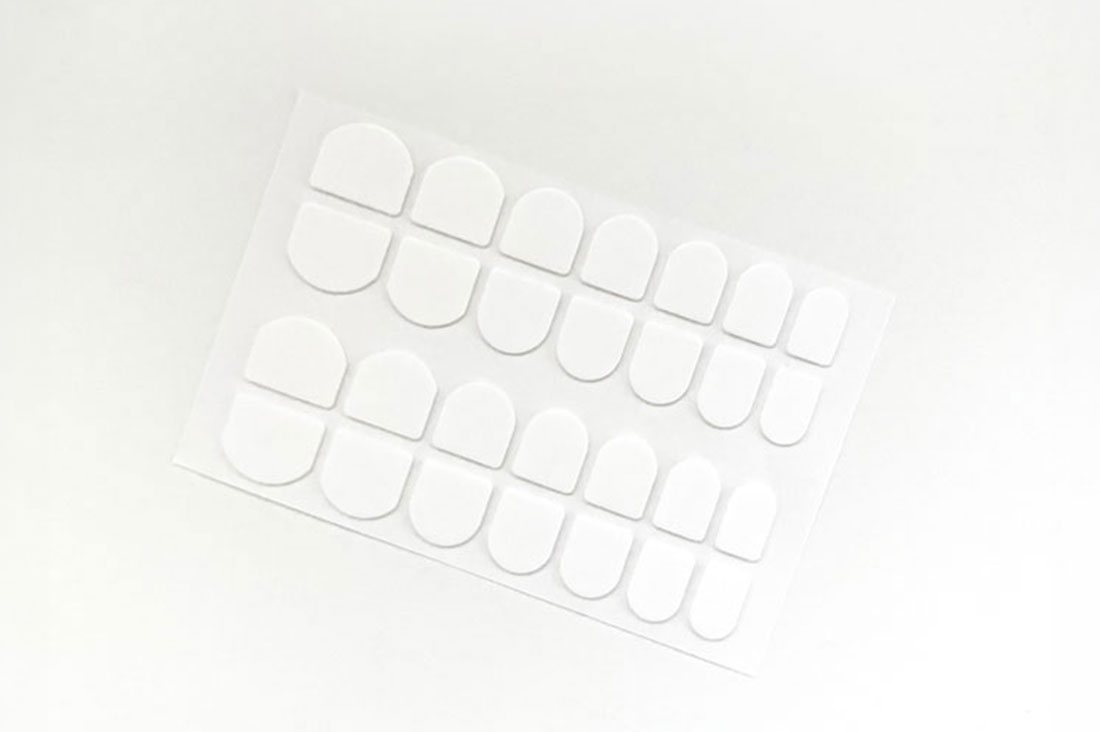 ネイルチップ用の両面テープ
