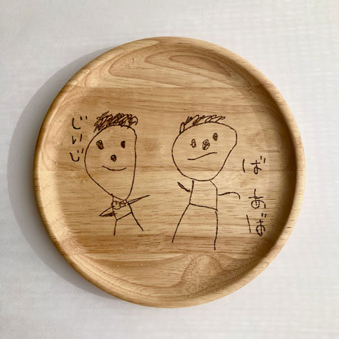 ウッドバーニングのお店 SMILE工房さんの「子どもの絵 プレート Ⅼサイズ」