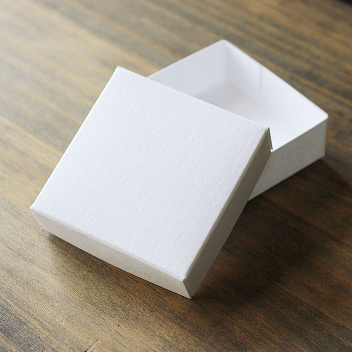 BAY LETTERPRESSさんのギフトボックス(DIYフタ箱/無地・Thank you・For you)