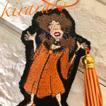 ロラライハリス  刺繍チャーム