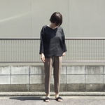 リネンのテーパードパンツ   ライトカーキ