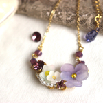 ビオラの花束ネックレス