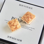 フロランタンのブローチ