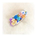 ぷっくりレトロなお花の羊毛パッチンピン⑦