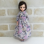 お花のギャザーワンピース　服　リカちゃん　22cmドール　夜のみなも