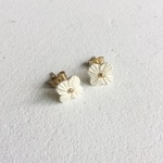 陶器ピアス 花-3