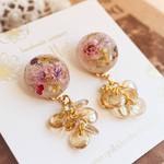 ニュアンスカラー×パープル×ジャラジャラビーズのお花のピアス、イヤリング