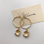 ゴールドフラワー▸▹ピアス＆イヤリング