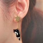 星の下の猫ピアス